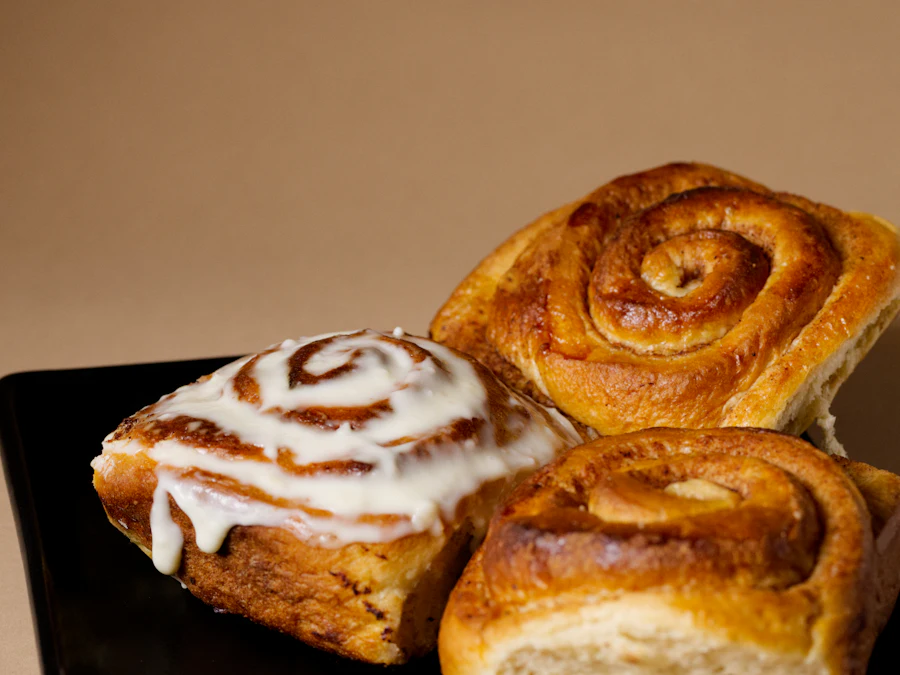 Cinnamon roll